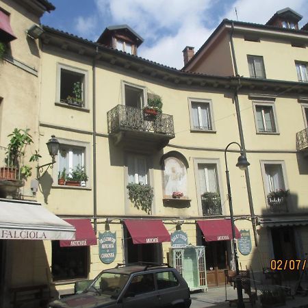 Ferienwohnung Romantico Bilocale Nel Cuore Del Balon Turin Exterior foto