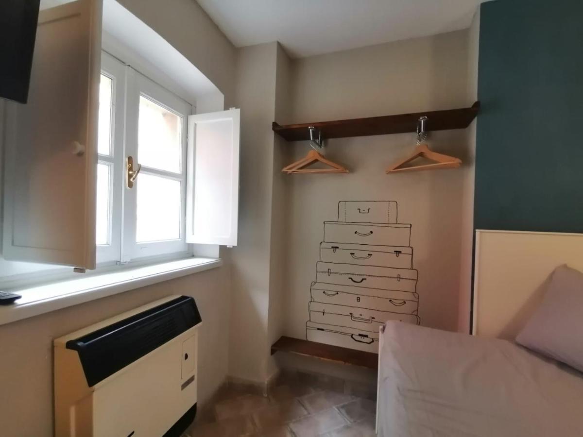 Ferienwohnung Romantico Bilocale Nel Cuore Del Balon Turin Exterior foto