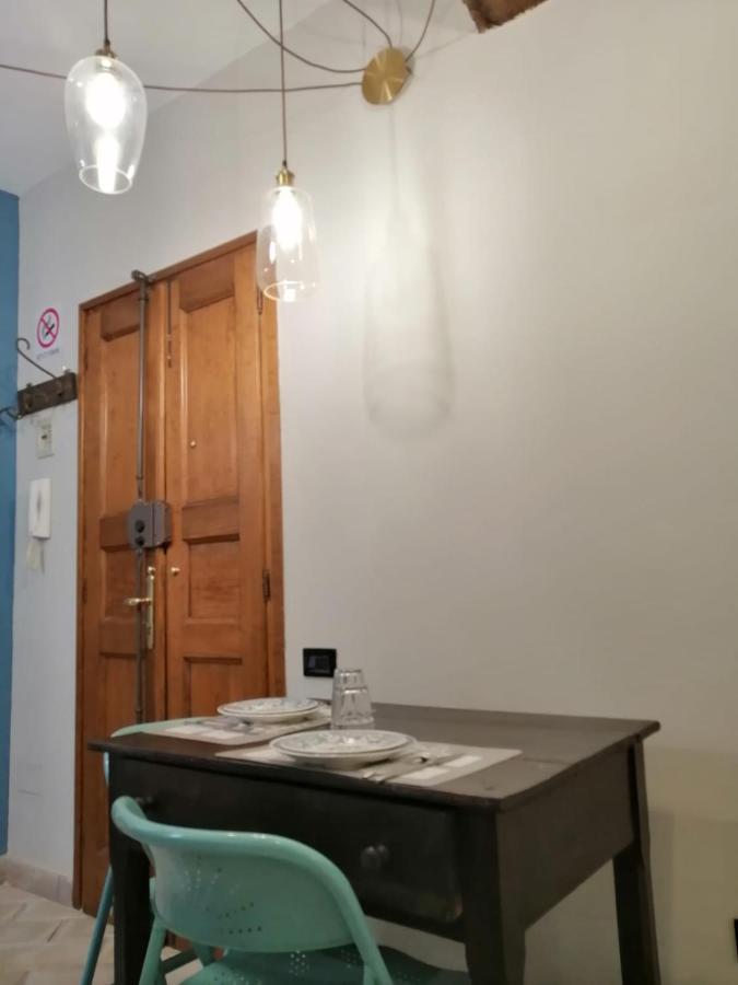 Ferienwohnung Romantico Bilocale Nel Cuore Del Balon Turin Exterior foto